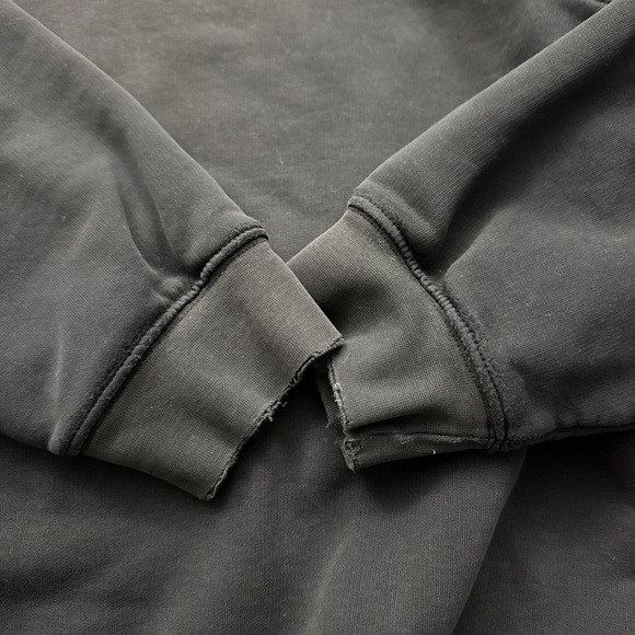 Vintage Y2K 2000s Faded Black Nike Swoosh Crewneck Sweatshirt Grunge Distressed - Picture 5 of 8